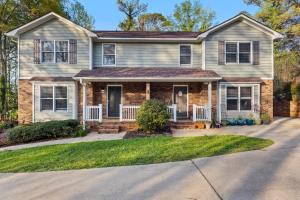 Sunwoven Townhouse half a mile to downtown! townhouse