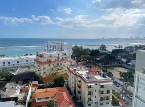Majestic 2Bd Ocean view Apartment Boca Del Mar III