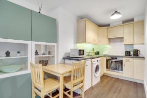 Spacious 1BR Flat Sleeps 4 Lift London Eye Apt