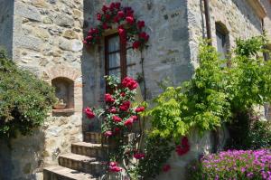 Lia holiday home private pool and view