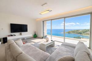 Sea View Luxury Villa Valora on Kassiopi Beach