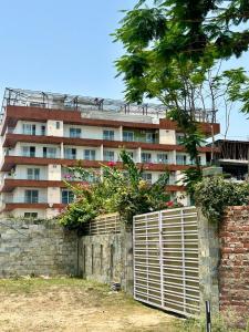 Veda- Luxurious 4BHK with Ganga & Hill View