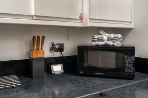 Family Friendly, Cosy 3 bed Home - Pass the Keys