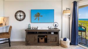 Saltair Loft Ocean Pointe 2 BR 2 BA 1411