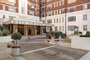 Stunning 1BR in heart of Chelsea