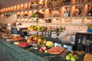 Hayat Hotels & Apartments