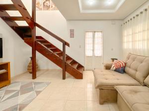 Casa aconchegante há 400 metros da praia