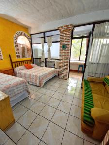 Eco Suites Uxlabil Guatemala