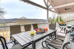 Mtn & Lake Norris Views: Family Home w Game Room!