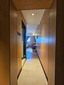 Carnarvon Suites