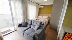 Studio de Bom Gosto, em Condomínio de Alto Padrão