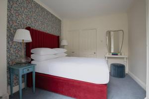 Pembridge Villas VI by onefinestay