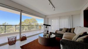 Depto Vicky con vista al Golf y al Mar - Hola Sur