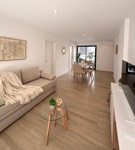 2 amb a estrenar Plaza Colon 1A