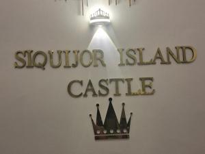 Siquijor Island Castle Resort