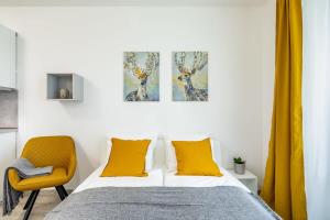 Brand NEW Studio with balcony