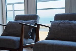 LECOMTE - The The Shoreline Collection 6