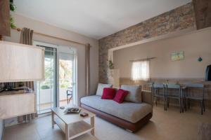 Stergios top view residence with jacuzzi