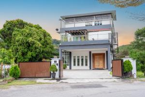 ForestEdge bungalow 9BR 42pax Templer Villa