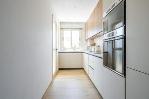 Luxury Apartment at Elysia Park, Pool, Spa, Balcony