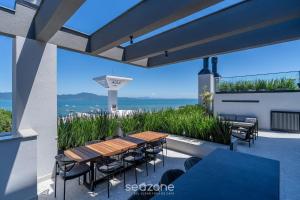 Aptos completos a 220m da Praia em Canasvieiras - RTYs