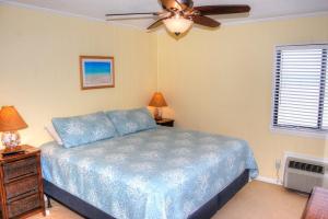 A Place at The Beach 9540-2J