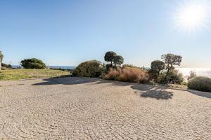 Villa Indipendente, 200mq giardino e posto auto