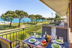 I Mosaici by Whale Homes