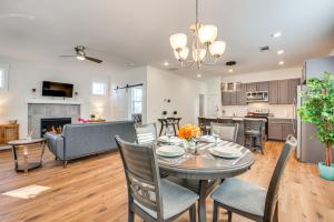 1 Mi to Dtwn and Georgia Tech Modern ATL Gem!