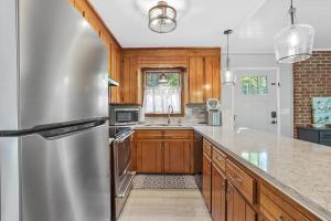 Milltown Cove Escape on Lake Hartwell home