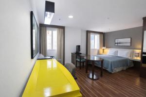 Studio no Jardins com recepção 24h e 400m do metrô