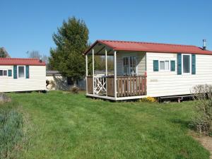 Mobil-home 2 pers avec terrasse - API-1-52-1054