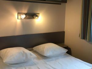 Mobil Home avec Terrasse à Saint-Boil pour 6 personnes - API-1-52-1145