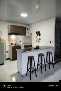 Apartaestudio barrio jordan