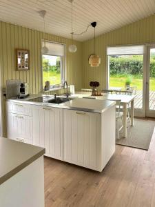 Beach House With Sea View In Bønnerup Strand