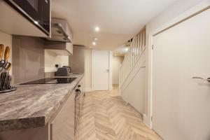 Athena Suites Leeds LS1 Free Secure Parking