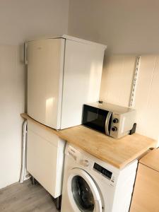 Aesthetic city apartment with a quiet sense of well-being