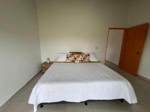 Jerico Poets Balcony House