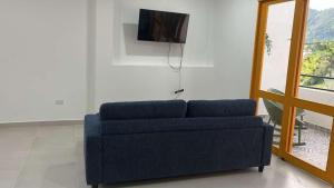 Jerico Poets Balcony House