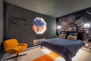 Navette & Planète - Espace - 2 appartements 100-100 insolite