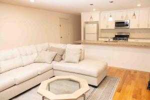 Spacious 3BR Home Near Newark Airport