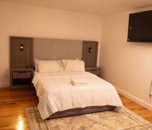 Spacious 3BR Home Near Newark Airport