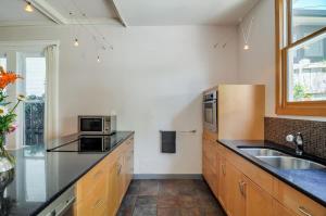 The Hummingbird Retreat by Stay Local Nashville