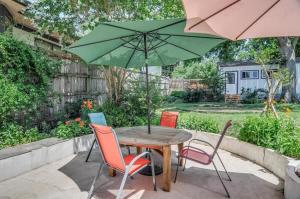 The Hummingbird Retreat by Stay Local Nashville