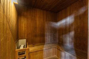 1109 Ap completo no coração de Moema