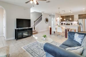 Golf, Dine and Unwind Poolside! Haines City Getaway