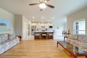 Private Yard and Patio Brand New Glenpool Getaway!