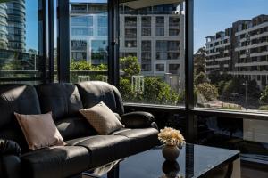 Urban Morden 3b2b1p Comfort Near the Arena