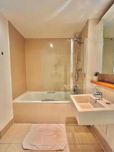 Stunning Shard Views