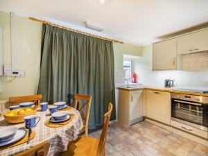 2 Fairview Terrace Ambleside